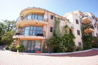 Апартаменты Apartments Bečići Sunset Будва Апартаменты с 3 спальнями-12